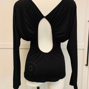 EUC Long sleeve gorgeous Bon bon Top Size M
